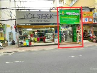 Nhà mặt tiền hùng vương, vị trí siêu đẹp, sát đường biệt thự  cách biển trần phú280m. giá 30 tỷ