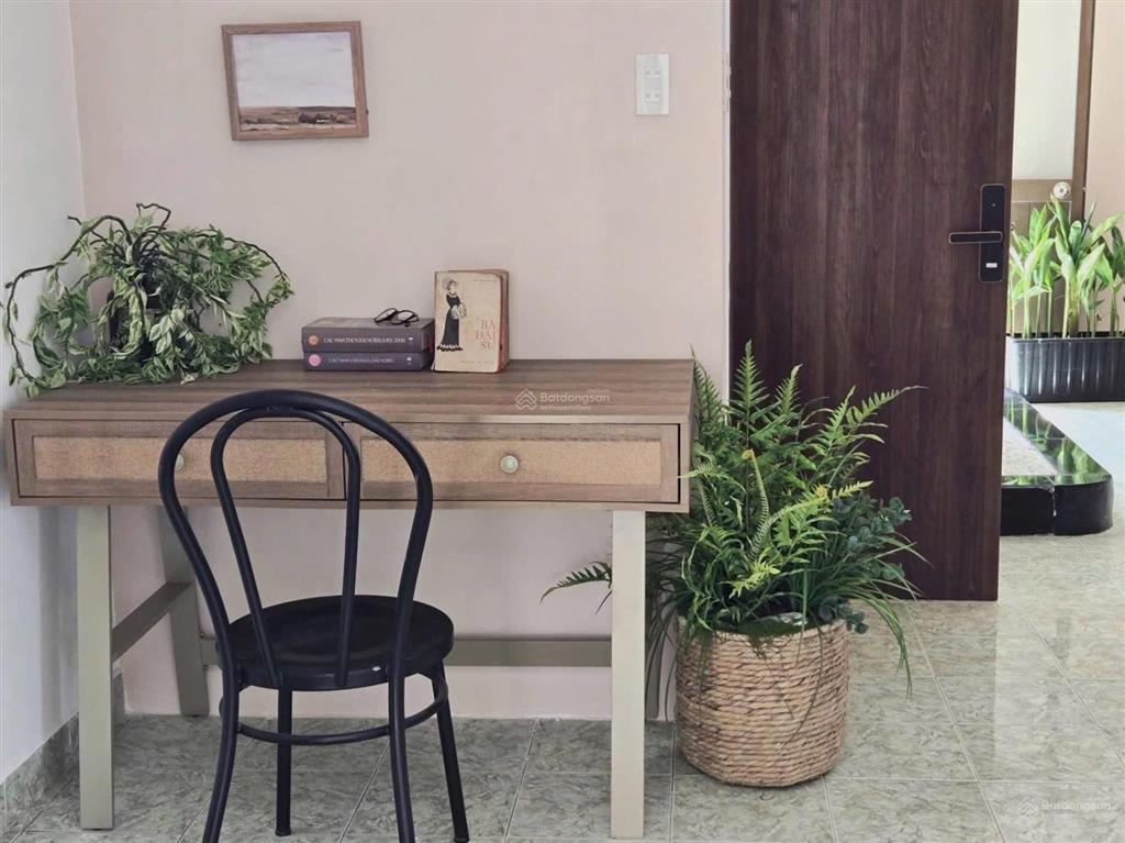 Nhà 3 tầng nguyễn thị minh khai  sẵn dòng tiền cho thuê 15tr/tháng, hẻm ô tô rộng 5m. giá 14 tỷ