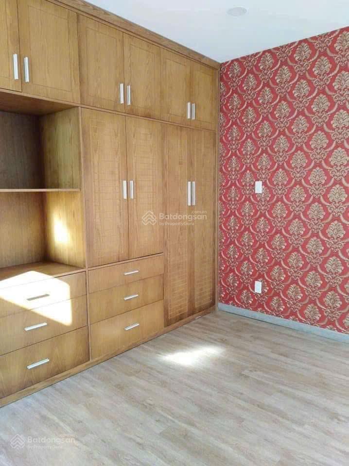 Nhà 3 tầng hẻm mê linh  góc 2 mặt tiền ** cách biển trần phú  600m giá  5,2 tỷ