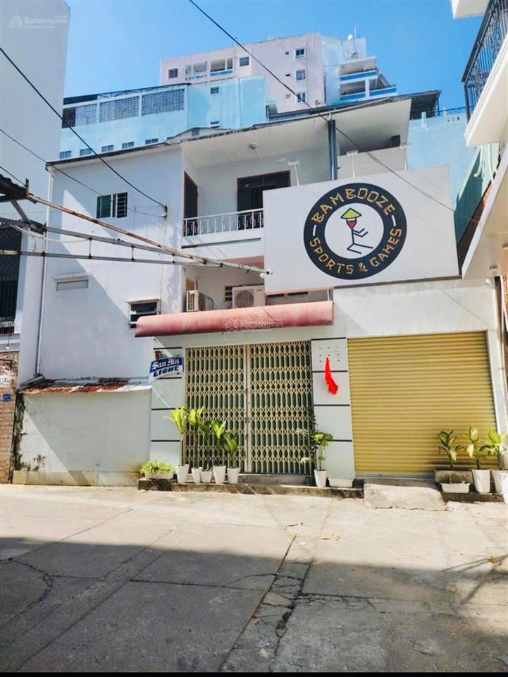 Nhà 2 tầng, hẻm ô tô nguyễn thiện thuật  ngang 10m ra biển trần phú 350m, giá 13 tỷ