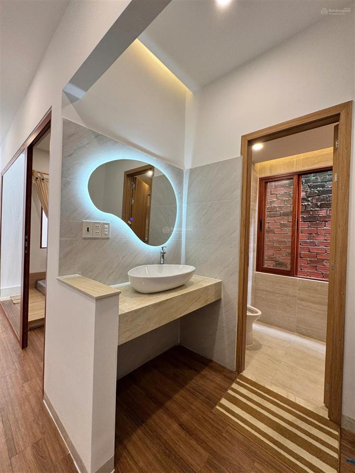 Mini homestay 3 tầng cực xinh  hẻm bạch đằng [ sẵn thu nhập 16tr/tháng]. giá 6 tỷ