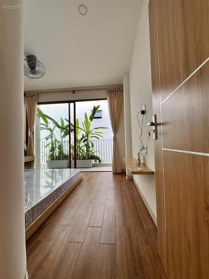 Mini homestay 3 tầng cực xinh  hẻm bạch đằng [ sẵn thu nhập 16tr/tháng]. giá 6 tỷ