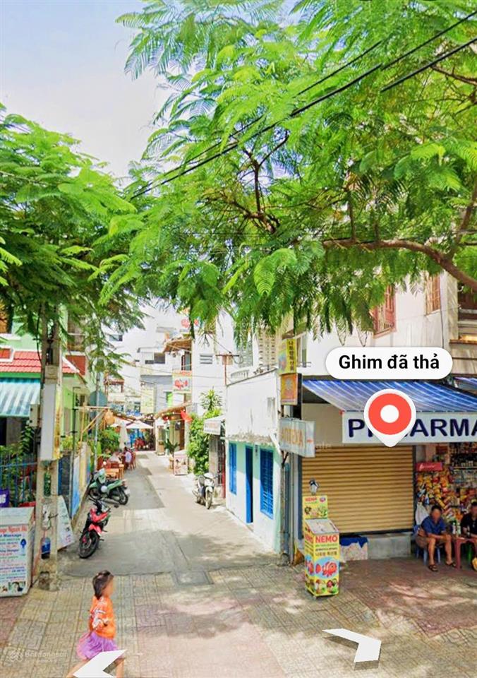 [nhà 2 tầng, hẻm hùng vương  bên đường là chợ đêm phố tây] cách biển trần phú 200m. giá 16,5 tỷ