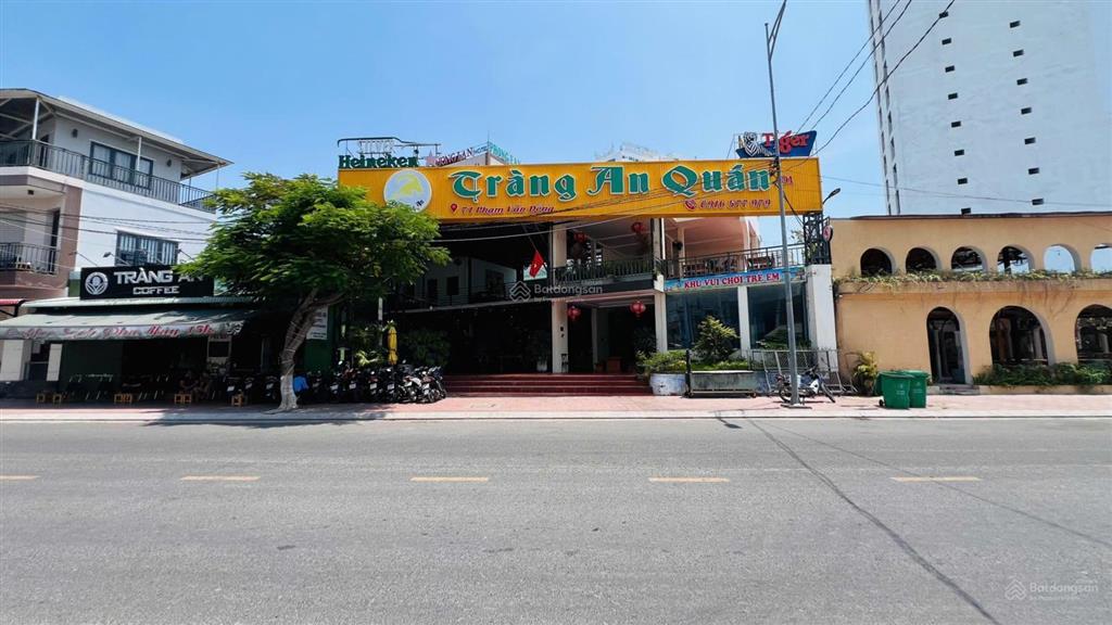 Góc 3 mặt tiền đất quán dê tràng an, mặt tiền điện biên phủ ngang dài 25m cách biển ba làng 60m