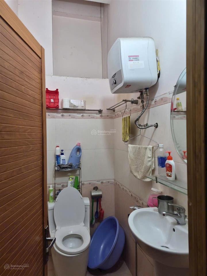 Nhà 5 tầng, ô tô bắc sơn cách biển hòn chồng 100m * hẻm 6m thông thoáng. giá 8,6 tỷ