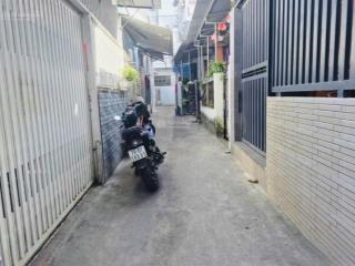 Nhà cấp 4 đường xe ba gác  đường mai xuân thưởng * đi ra biển hòn chồng 750m. giá 4 tỷ
