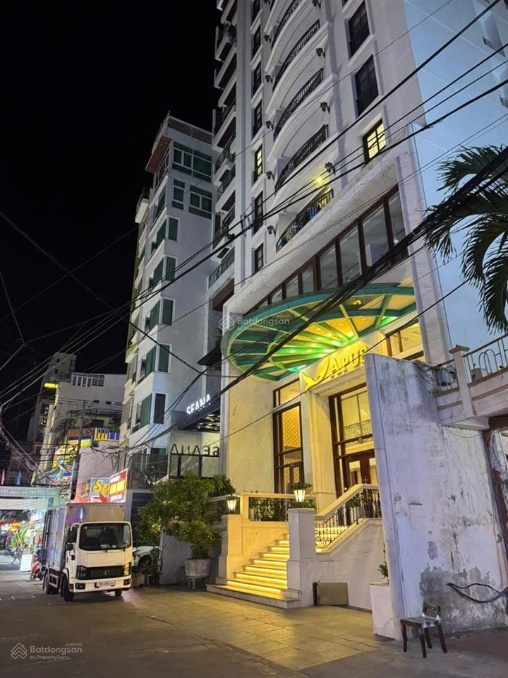 Góc 3 mặt tiền, ô tô quân trấn, hùng vương, vị trí hiếm có cách biển trần phú 200m. giá 24,5 tỷ