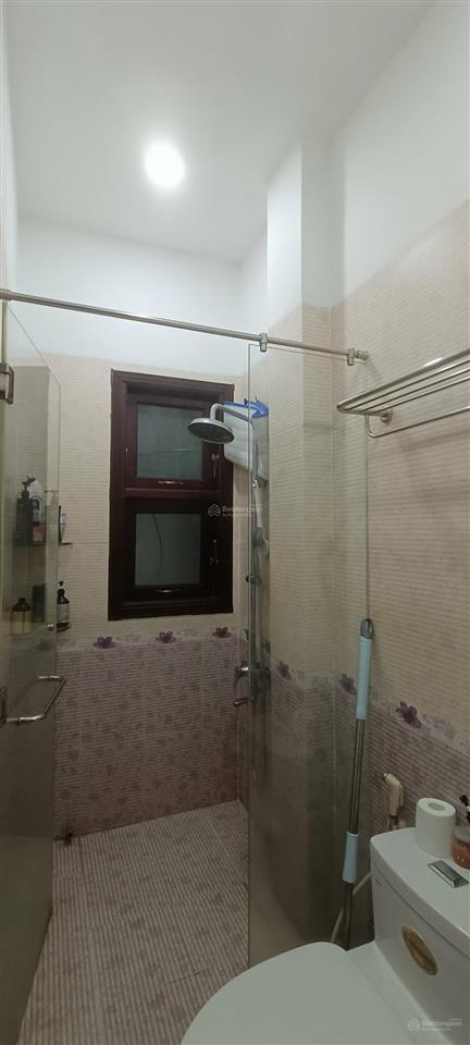 Cho thuê nhà mặt tiền đường đặng tất nguyên căn mới 4 tầng/  phường bắc nha trang. giá 30tr/tháng