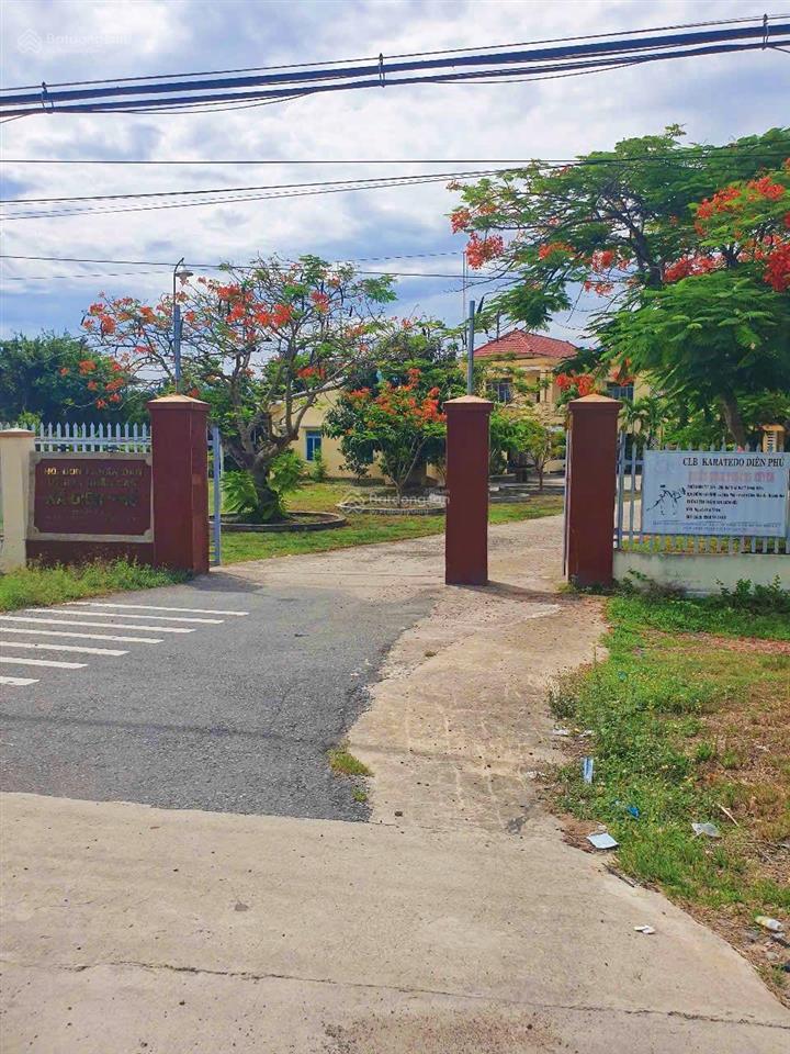 Nhà diên phú, sát bên uỷ ban xã diên phú cách ql1a 80m giá 2,850 tỷ