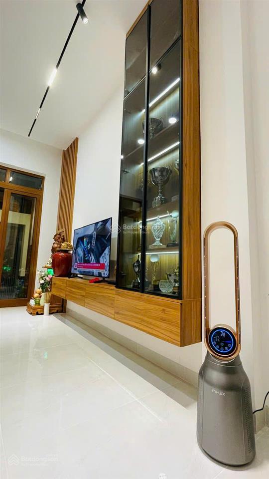 Nhà 2,5 tầng new, hẻm phạm tu  2 mặt tiền trước + sau. giá  4,8 tỷ
