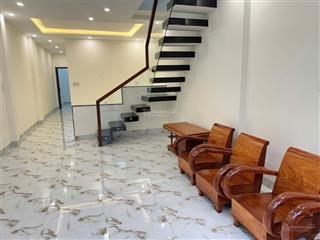 Nhà gác lửng new  đường trần mai ninh, cách biển hòn chồng 500m, giá 6,8 tỷ