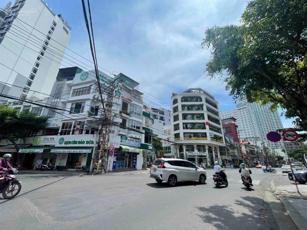 Góc 2 mặt tiền  nhà 4 tầng mặt tiền nguyễn thị minh khai & hồng bàng. giá 10 tỷ