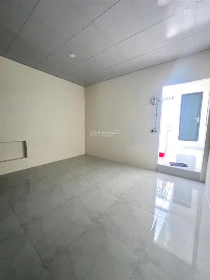 Nhà 1,5 tầng, mặt tiền dương vân nga  nhà khá mới, mua vào là ở ngay. giá 5,5 tỷ