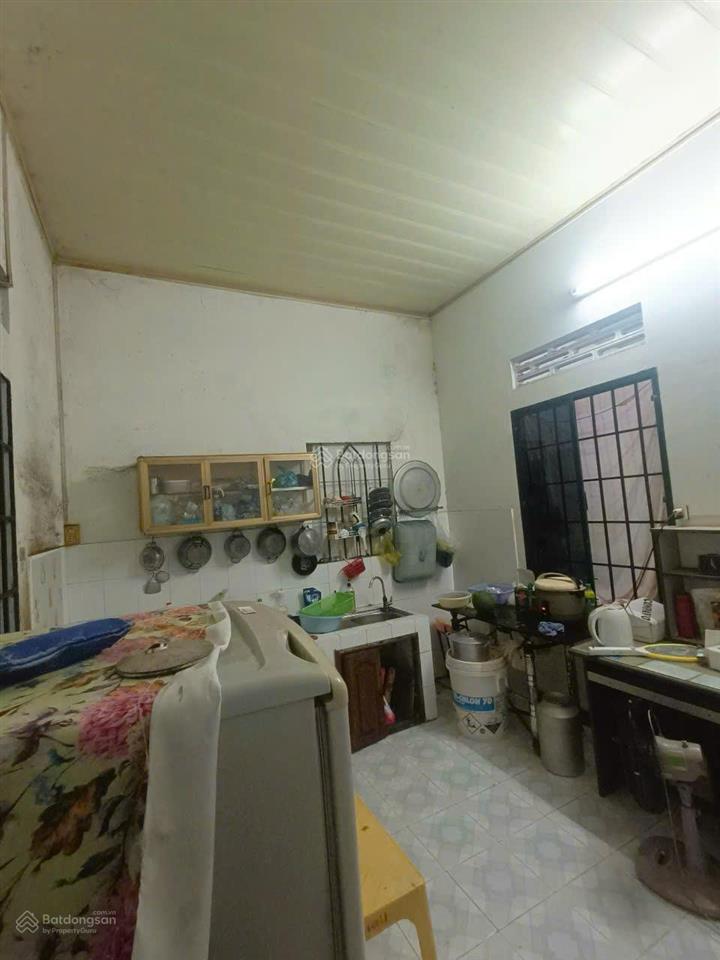 Nhà ô tô củ chi  hẻm rộng 5m [ đang ở ổn ]  ra biển hòn chồng 700m. giá 7 tỷ