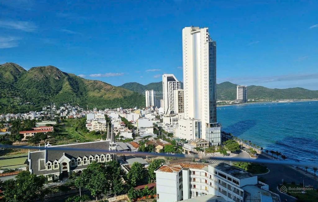 Căn hộ scenia bay nha trang  studio full nội thất view biển bến du thuyền. giá  3,150 tỷ