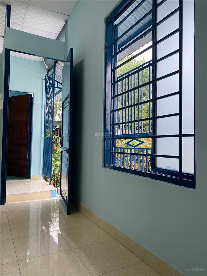 Cho thuê nhà 2 tầng căn góc 2 tầng, hẻm ô tô nguyễn đình chiểu. giá thuê  40tr/tháng