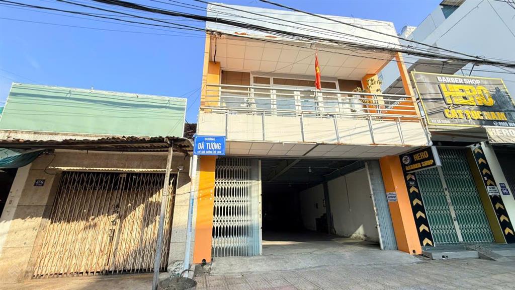 Mặt tiền đường dã tượng  sát đường lương thế vinh { phù hợp xây căn hộ} giá 50,2 tỷ.