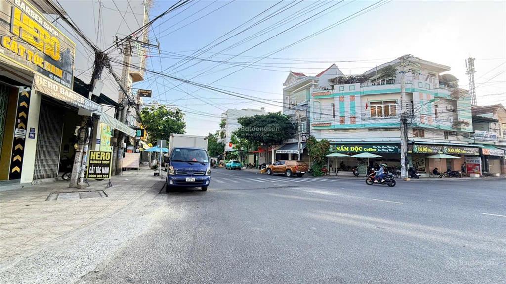Mặt tiền đường dã tượng  sát đường lương thế vinh { phù hợp xây căn hộ} giá 50,2 tỷ.
