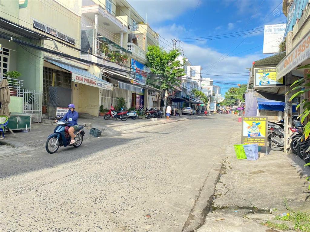 Đất 2 mặt tiền đường ngô đến  đối diện chợ sơn thủy ( diệp minh tuyền ) giá 4,6 tỷ