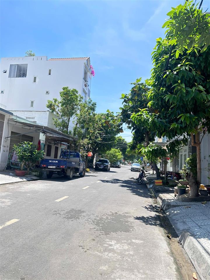 Đất ngô lan chi  hẻm ô tô rộng 5m , thông đường nguyễn chích  ra biển 789m. giá  7,5 tỷ
