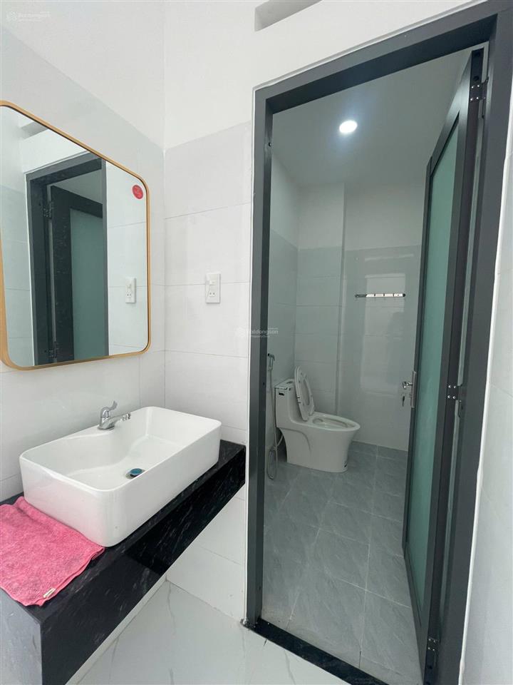 [ nhà mới 2 tầng ngô đến  gần chợ sơn thủy ] * hẻm ô tô 6m, quay đầu vi vu* giá 4,950 tỷ