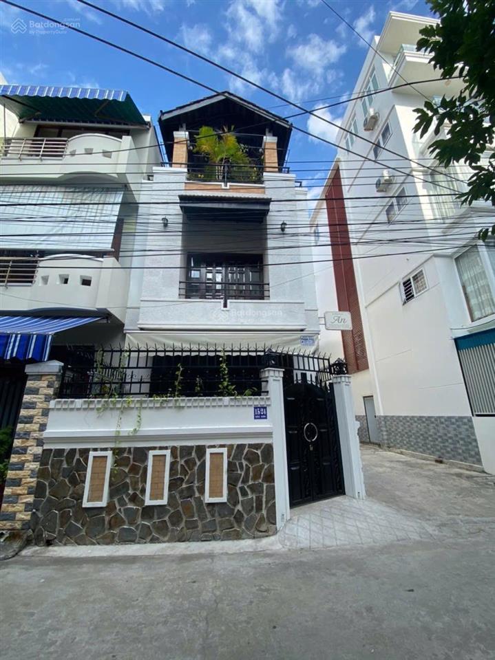 Góc 2 mặt tiền hẻm bắc sơn  nhà 3 tầng full nội thất, siêu mới * giá 15,7 tỷ