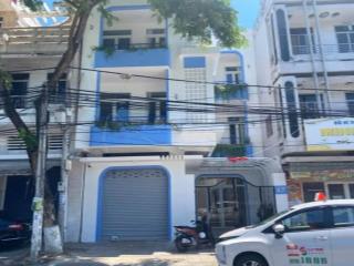 [ toà căn hộ mặt tiền trần phú  gần bệnh viện vinmec nha trang ] * ra biển 150m *giá  36 tỷ