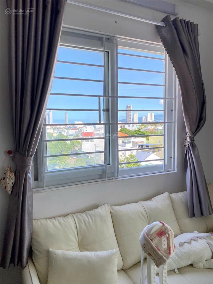 Căn hộ chung cư bình phú 2  góc 2 mặt tiền , view biển khá chill. giá 2,4 tỷ