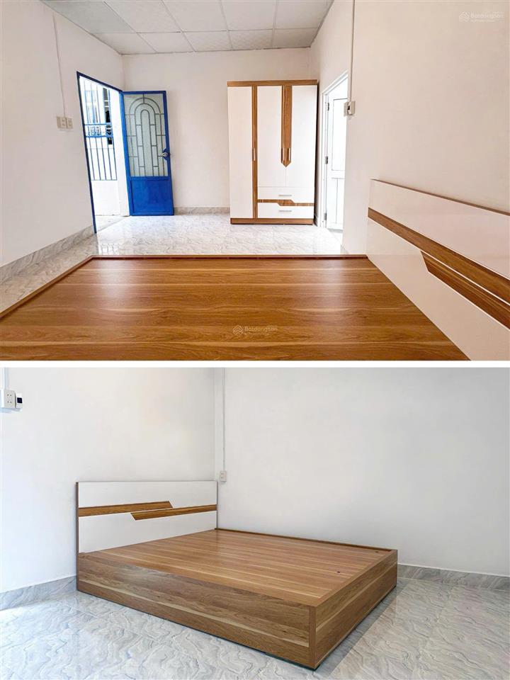 Nhà góc 2 mặt thoáng  vị trí khá đẹp ( ngang dài ôm 8m )  ô tô vào tận nơi. giá 6,250 tỷ