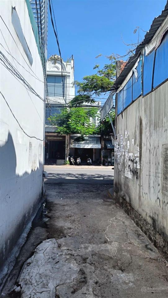 Đất đường ba gác, hẻm mai xuân thưởng, cách đường chính 15m * ra biển hòn chồng 750m. giá 4,1 tỷ