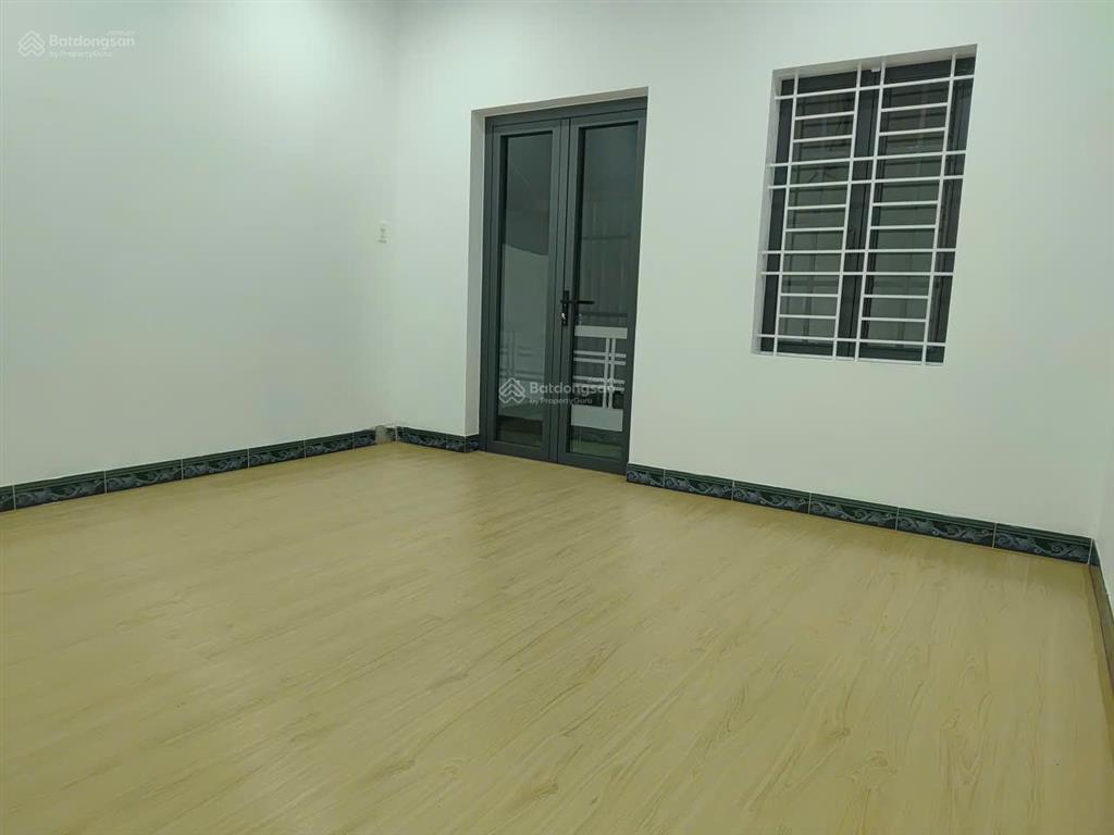 Nhà 2 tầng đường xe ba gác  đường mai xuân thưởng đi ra biển hòn chồng 750m. giá 3,4 tỷ
