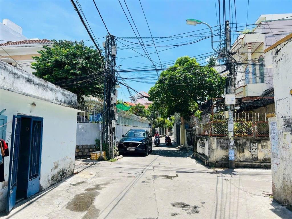 Nhà mặt tiền hồ xuân hương, ngang dài gần 13m, gần đường trần nhật duật. giá 21,3 tỷ