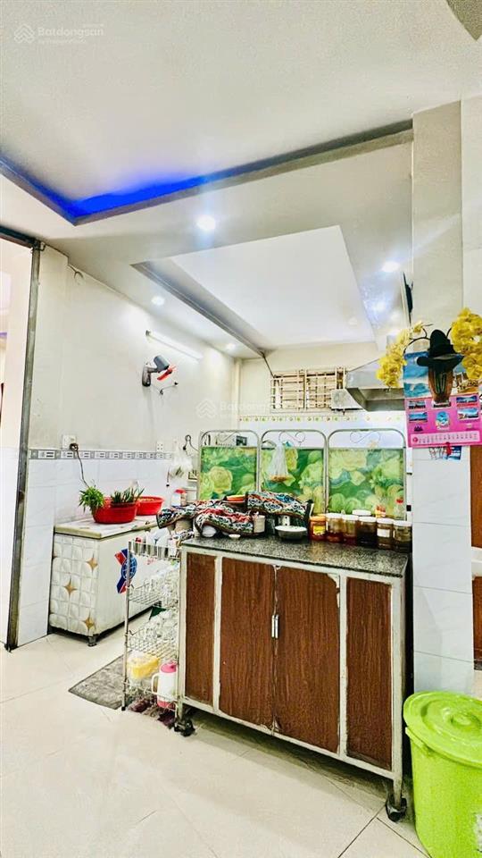 [ nhà 2.5 tầng mặt tiền tôn thất tùng  ngang 22,5m ] đi ra biển hòn chồng 500m giá  14,5 tỷ
