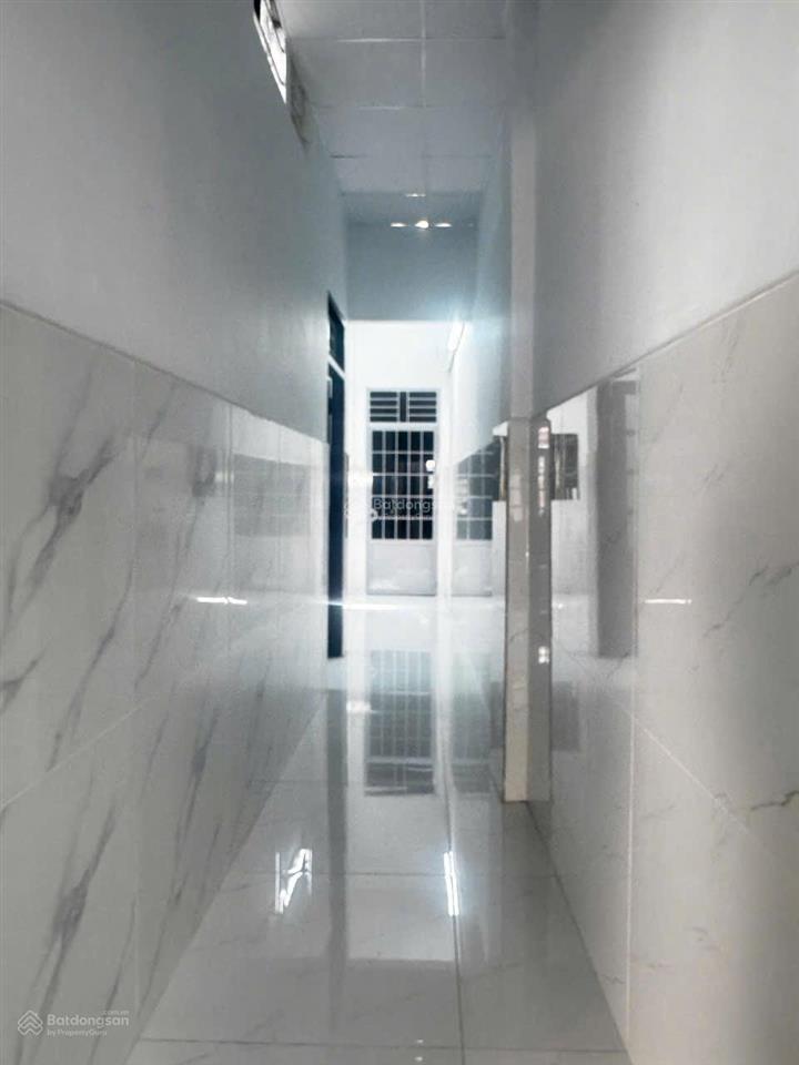 Nhà đường ô tô phú xương, ngang 6m (cách đường 2/4 180m) giá 4,6 tỷ