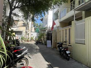 [ nhà 2,5 tầng, đường ô tô pasteur  hẻm thông rộng 6m qua hai bà trưng. giá 9 tỷ