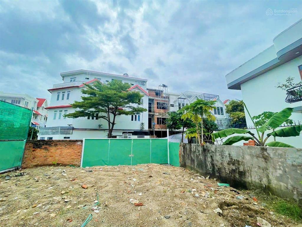 Đất 2 mặt tiền lê hồng phong & lê thiết hùng  sau lưng là khu đô thị phước long. giá 18,9 tỷ