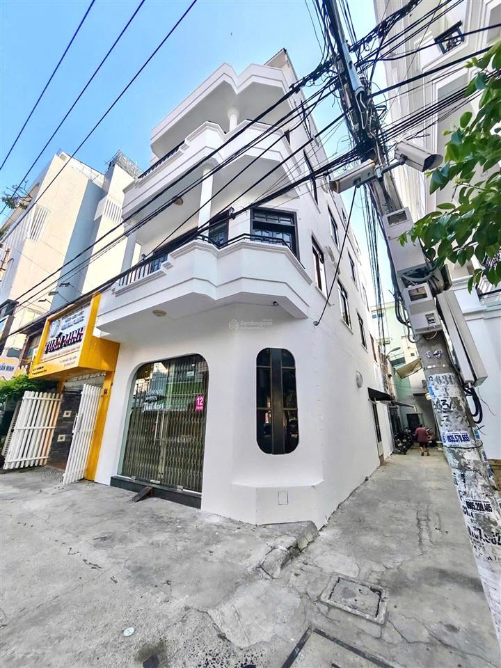 Nhà 4 tầng , góc 2 mặt tiền lê đại hành  vị trí đẹp & kinh doanh thuận lợi giá 19,3 tỷ