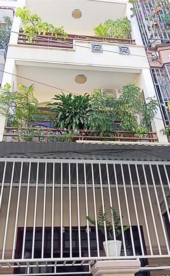 Nhà 3 tầng ô tô bắc sơn  cách biển hòn chồng 120m * hẻm ô tô thông qua đặng tất. giá 8,5 tỷ