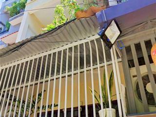 Nhà 3 tầng ô tô bắc sơn  cách biển hòn chồng 120m * hẻm ô tô thông qua đặng tất. giá 8,5 tỷ
