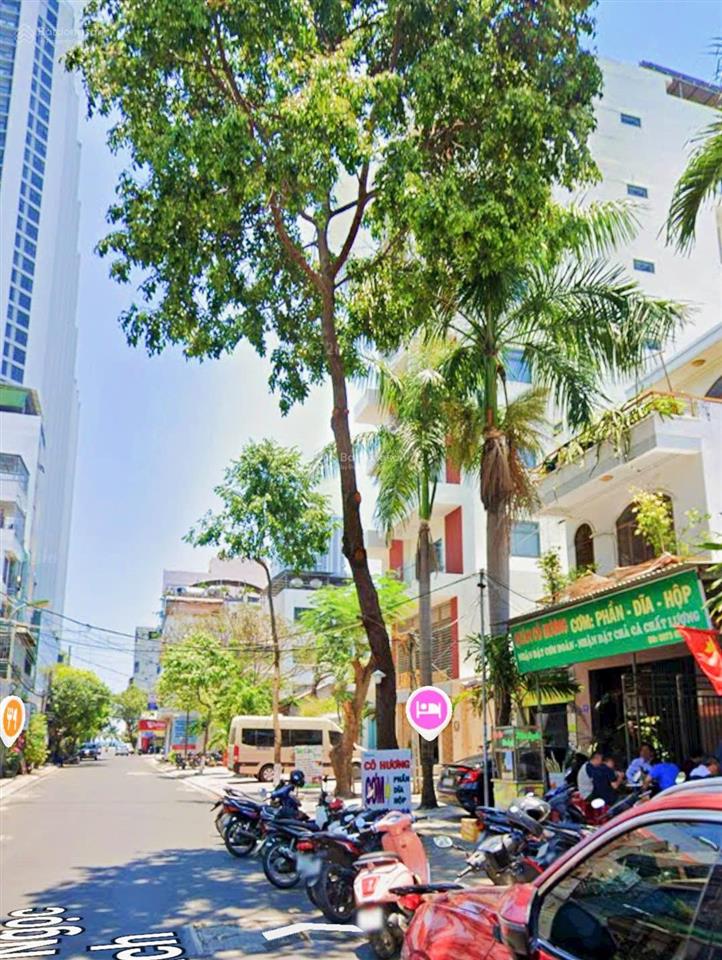 Nhà mặt tiền đường phạm ngọc thạch  ngang 5,2m , ra biển hòn chồng 200m. giá 15,6 tỷ