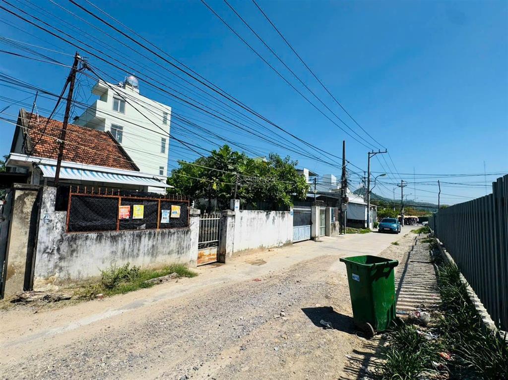 Lô đất siêu rộng hẻm nguyễn khuyến, sát khu đô thị nam vĩnh hải, giá 14,3 tỷ