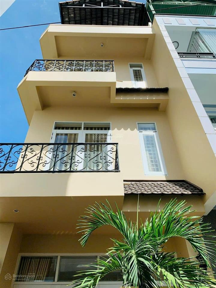 Góc 3 mặt tiền, nhà 3,5 tầng yersin, hẻm ô tô ra biển trần phú 5p đi xe giá 9,250 tỷ