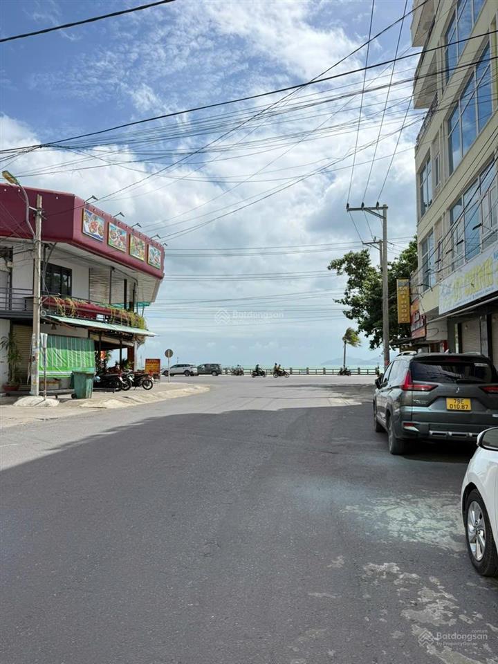 Hẻm ô tô dương hiến quyền ngang 5m cách biển ba làng 80m * giá 6,5 tỷ