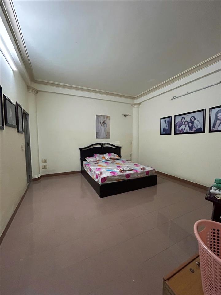 Nhà 4,5 tầng phan chu trinh, ngang 7m * cách biển trần phú 500m. giá 30 tỷ