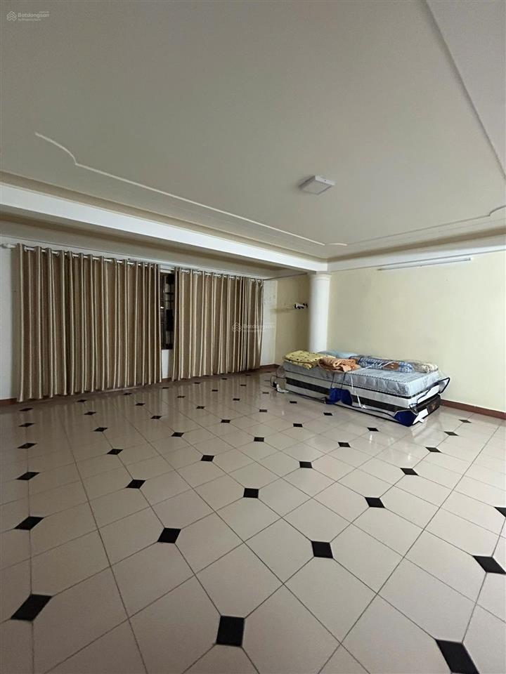 Nhà 4,5 tầng phan chu trinh, ngang 7m * cách biển trần phú 500m. giá 30 tỷ
