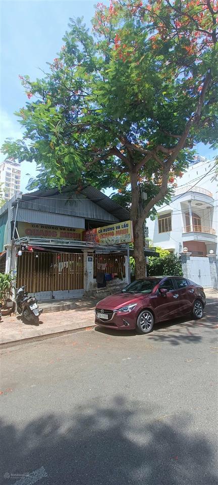 Nhà góc 2 mặt tiền nguyễn biểu  sát scenia bay * cách biển hòn chồng 250m. giá 22,4 tỷ.