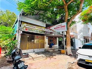 Nhà góc 2 mặt tiền nguyễn biểu  sát scenia bay * cách biển hòn chồng 250m. giá 22,4 tỷ.