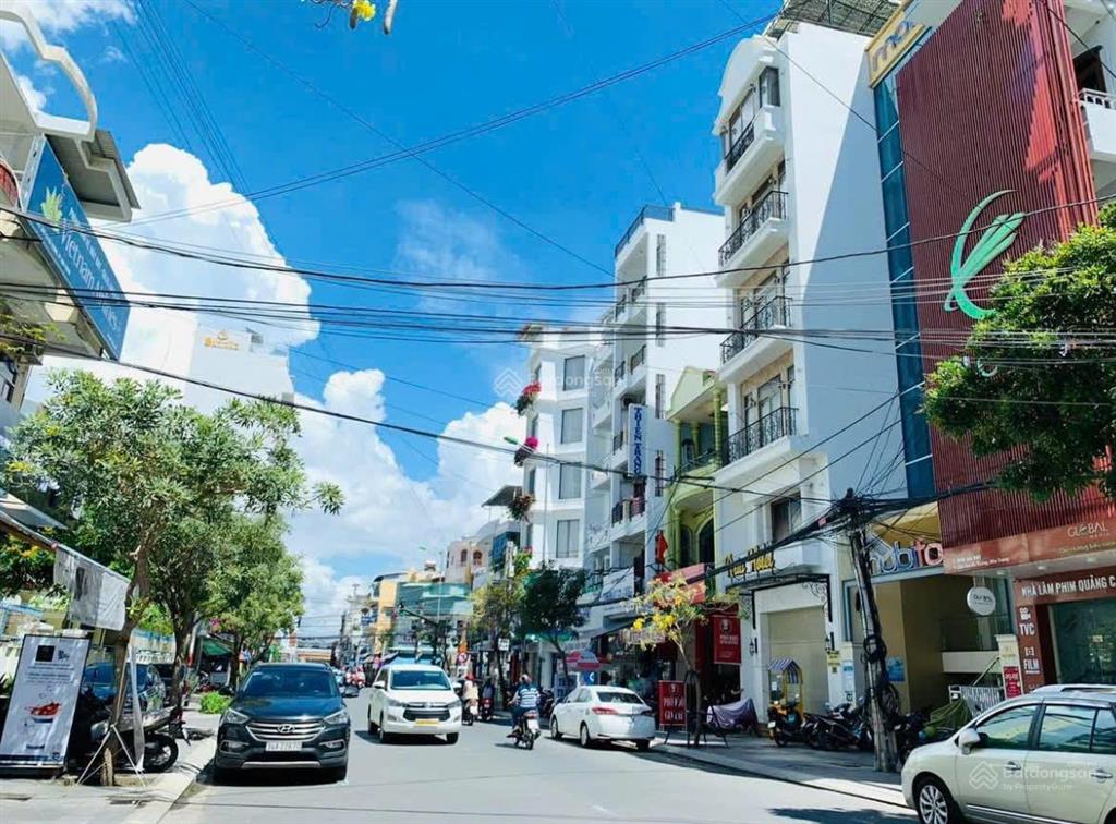 Nhà mặt tiền đường hai bà trưng sát trường ischool nha trang đang có dòng tiền cho thuê. giá 19 tỷ