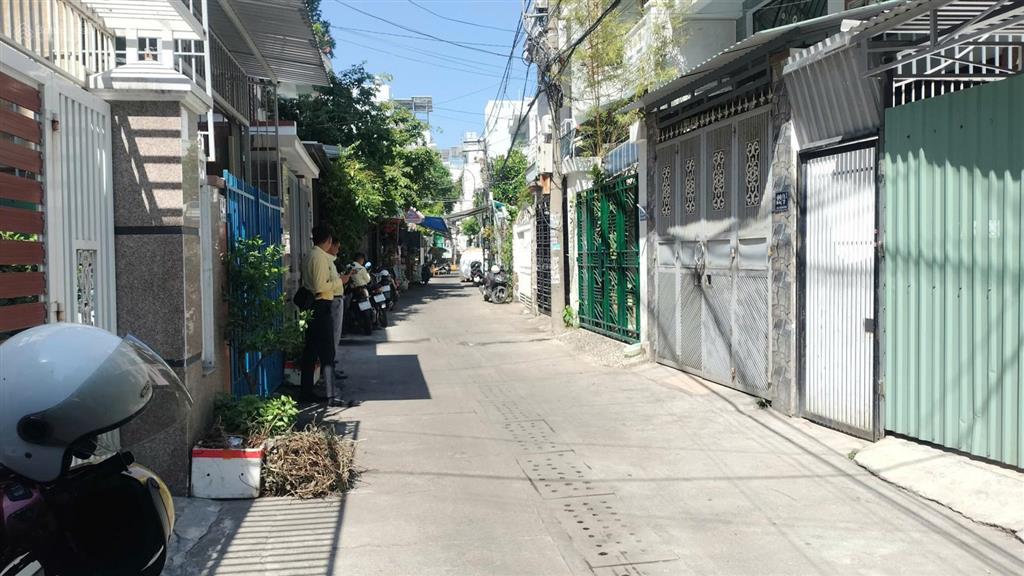 Đất bạch đằng, hẻm ô tô vi vu, sát phố hàn, thông qua hồng bàng. giá 9,7 tỷ