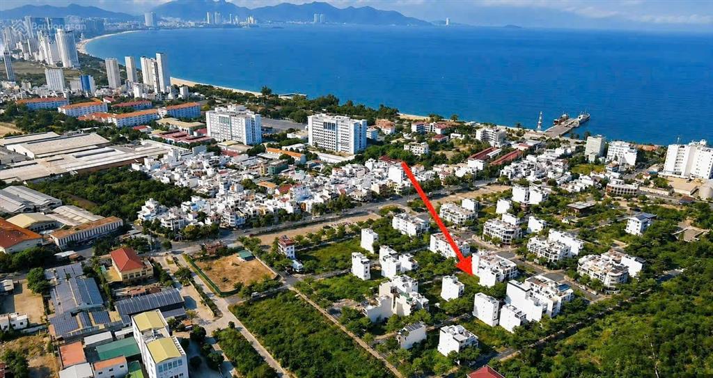 Lô cặp kdt mipeco ngang 10m  đường số 6 ( sổ hồng ở đô thị ) giá  15,3 tỷ